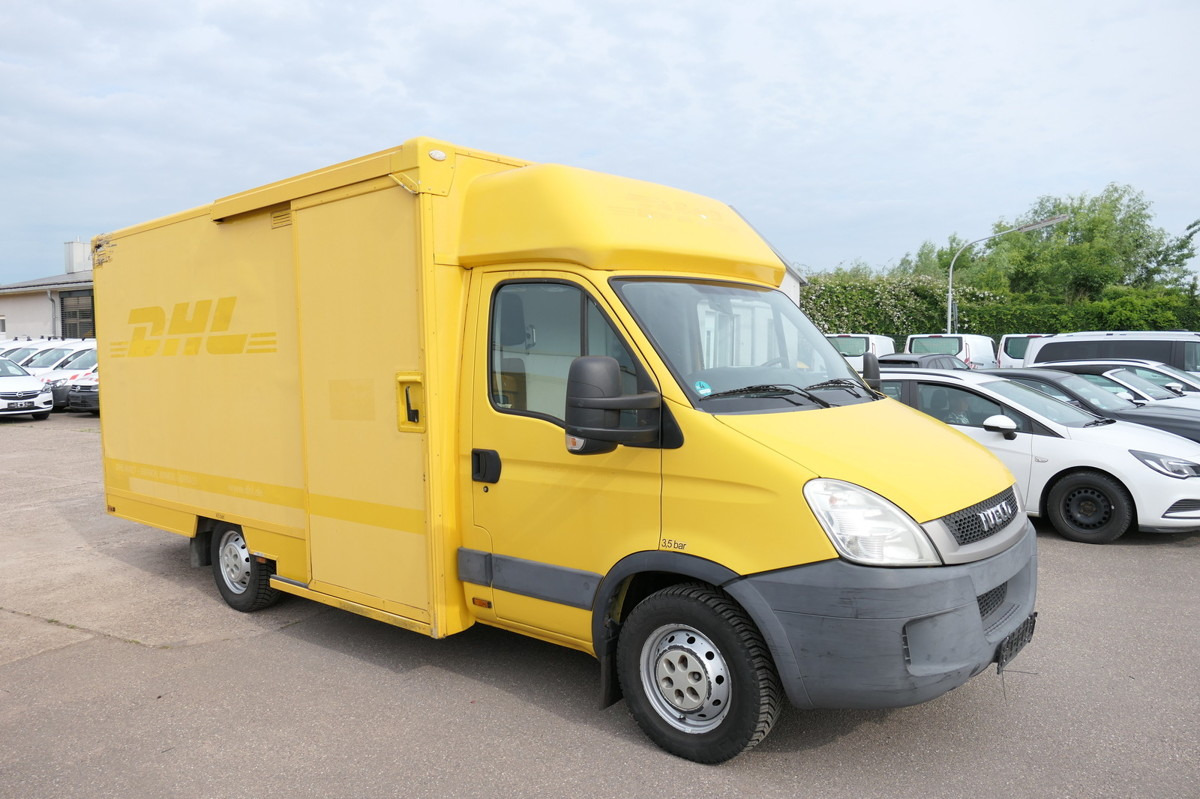 IVECO Daily 35 S11 C30C AUTOMATIK KAMERA MAXI Regale D - Dostavno vozilo z zabojnikom: slika 2 IVECO Daily 35 S11 C30C AUTOMATIK KAMERA MAXI Regale D - Dostavno vozilo z zabojnikom: slika 2