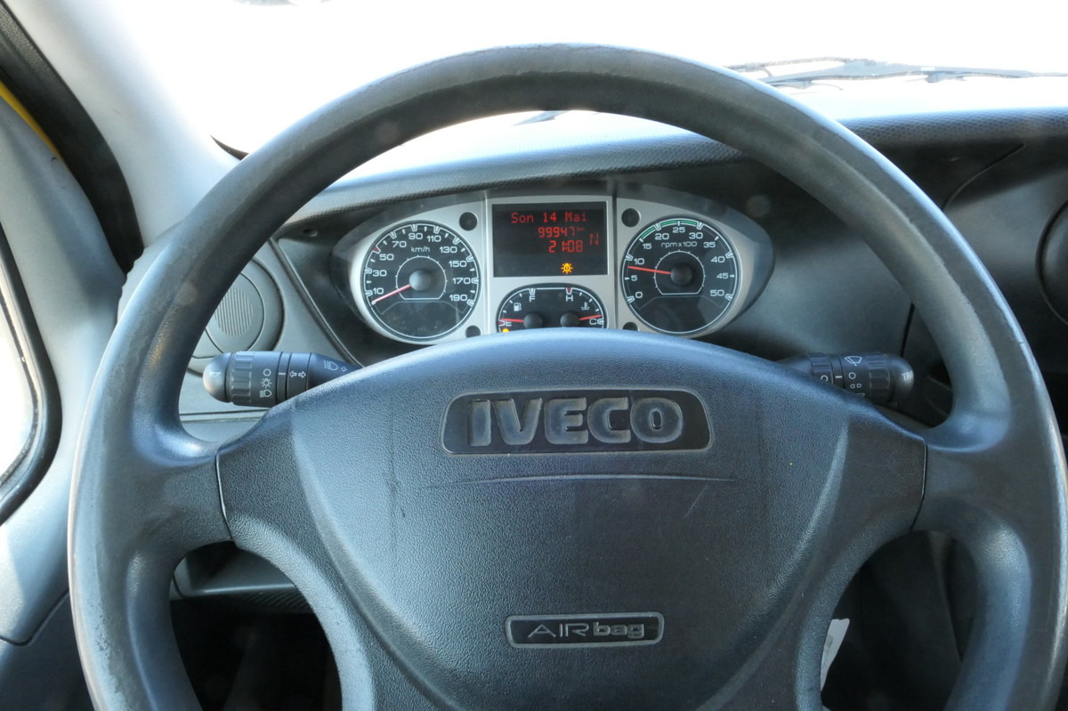 Dostavno vozilo z zabojnikom IVECO Daily 35 S11 C30C AUTOMATIK KAMERA MAXI Regale D: slika 10