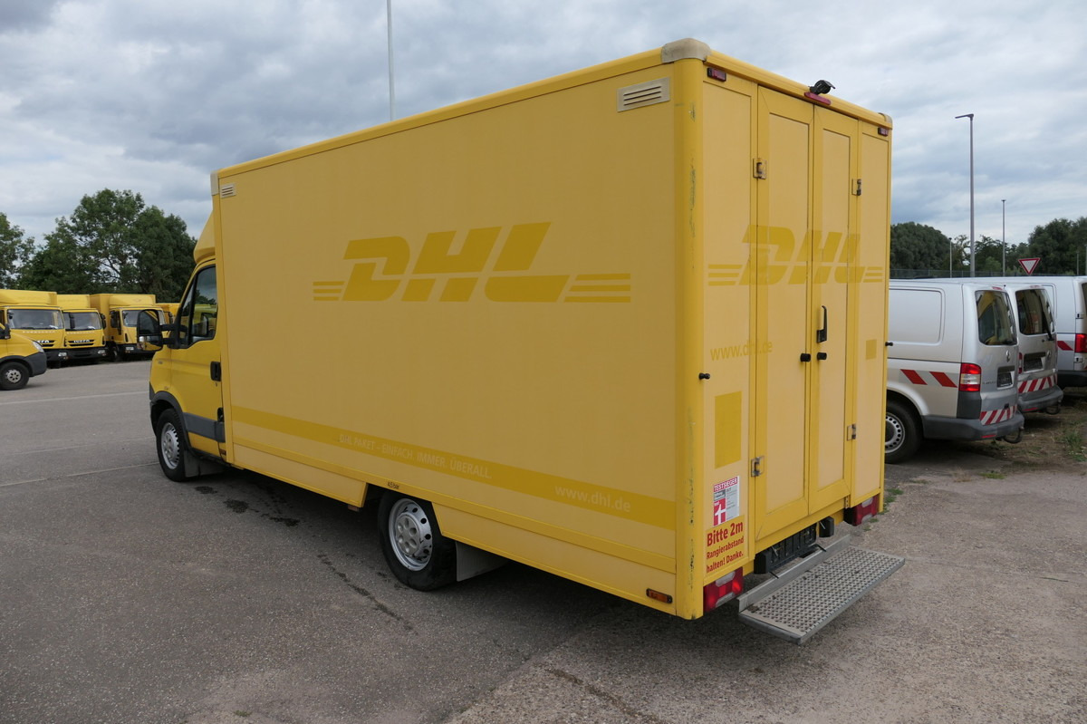 IVECO Daily 35 S11 C30C AUTOMATIK KAMERA Regale LUFT D - Dostavno vozilo z zabojnikom: slika 4 IVECO Daily 35 S11 C30C AUTOMATIK KAMERA Regale LUFT D - Dostavno vozilo z zabojnikom: slika 4