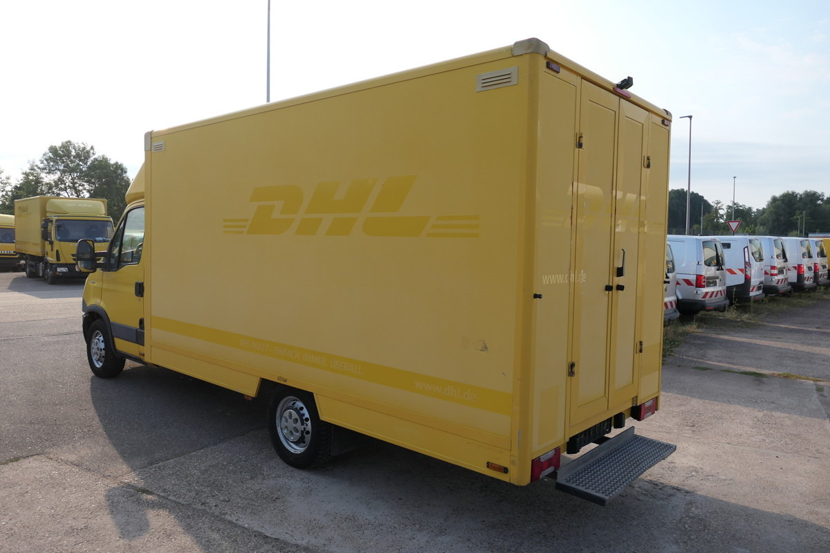 IVECO Daily 35 S11 C30C AUTOMATIK KAMERA Regale LUFT D - Dostavno vozilo z zabojnikom: slika 4 IVECO Daily 35 S11 C30C AUTOMATIK KAMERA Regale LUFT D - Dostavno vozilo z zabojnikom: slika 4
