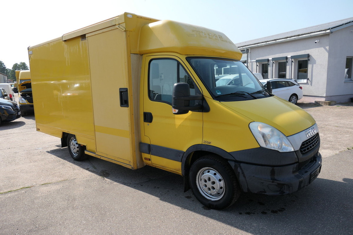 IVECO Daily 35 S11 C30C AUTOMATIK KAMERA Regale LUFT D - Dostavno vozilo z zabojnikom: slika 1 IVECO Daily 35 S11 C30C AUTOMATIK KAMERA Regale LUFT D - Dostavno vozilo z zabojnikom: slika 1