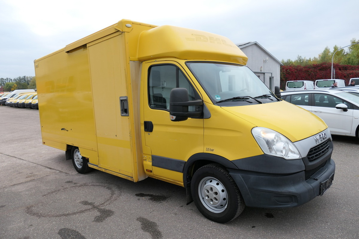 IVECO Daily 35 S11 C30C AUTOMATIK KAMERA Regale LUFT D - Dostavno vozilo z zabojnikom: slika 1 IVECO Daily 35 S11 C30C AUTOMATIK KAMERA Regale LUFT D - Dostavno vozilo z zabojnikom: slika 1