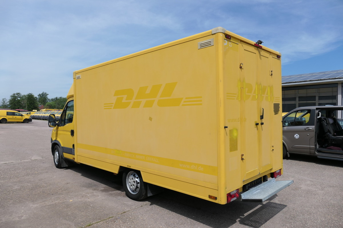IVECO Daily 35 S11 C30C AUTOMATIK KAMERA Regale LUFT D - Dostavno vozilo z zabojnikom: slika 4 IVECO Daily 35 S11 C30C AUTOMATIK KAMERA Regale LUFT D - Dostavno vozilo z zabojnikom: slika 4