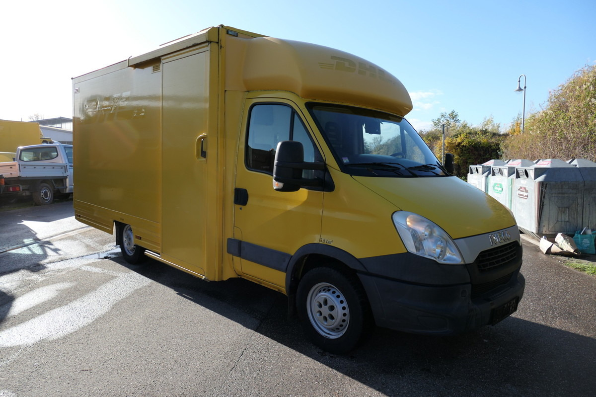 IVECO Daily 35 S11 C30C AUTOMATIK KAMERA Regale LUFT D - Dostavno vozilo z zabojnikom: slika 1 IVECO Daily 35 S11 C30C AUTOMATIK KAMERA Regale LUFT D - Dostavno vozilo z zabojnikom: slika 1