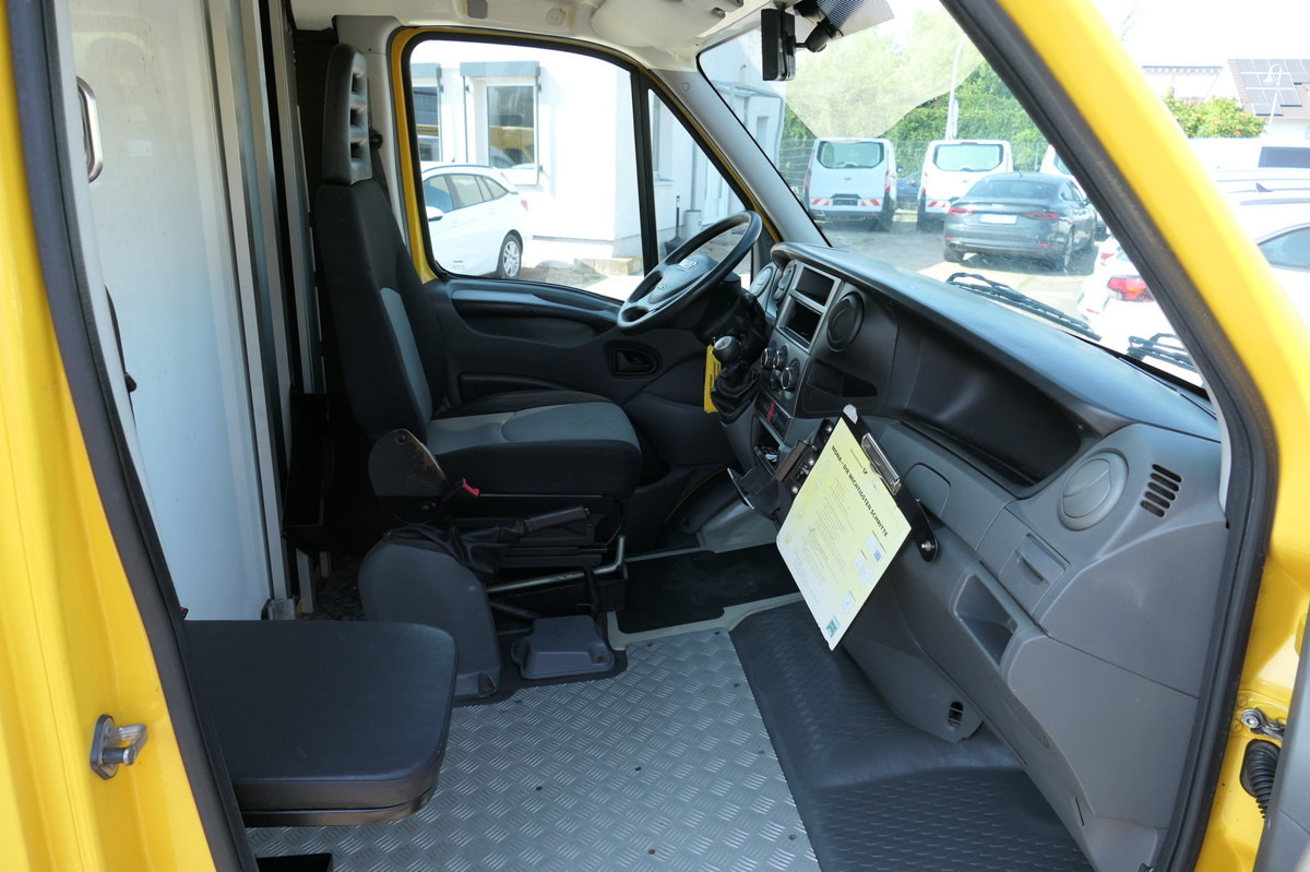 IVECO Daily 35 S11 C30C AUTOMATIK KAMERA Regale LUFT D - Dostavno vozilo z zabojnikom: slika 5 IVECO Daily 35 S11 C30C AUTOMATIK KAMERA Regale LUFT D - Dostavno vozilo z zabojnikom: slika 5