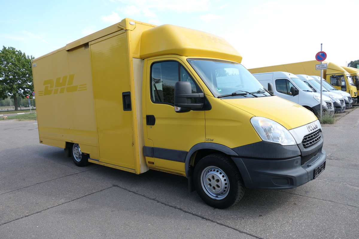 IVECO Daily 35 S11 C30C AUTOMATIK KAMERA Regale LUFT D - Dostavno vozilo z zabojnikom: slika 2 IVECO Daily 35 S11 C30C AUTOMATIK KAMERA Regale LUFT D - Dostavno vozilo z zabojnikom: slika 2