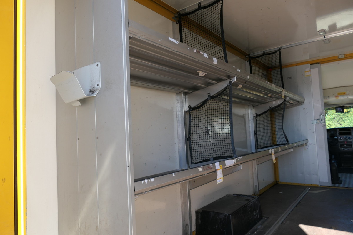 IVECO Daily 35 S11 C30C AUTOMATIK KAMERA Regale LUFT D - Dostavno vozilo z zabojnikom: slika 5 IVECO Daily 35 S11 C30C AUTOMATIK KAMERA Regale LUFT D - Dostavno vozilo z zabojnikom: slika 5