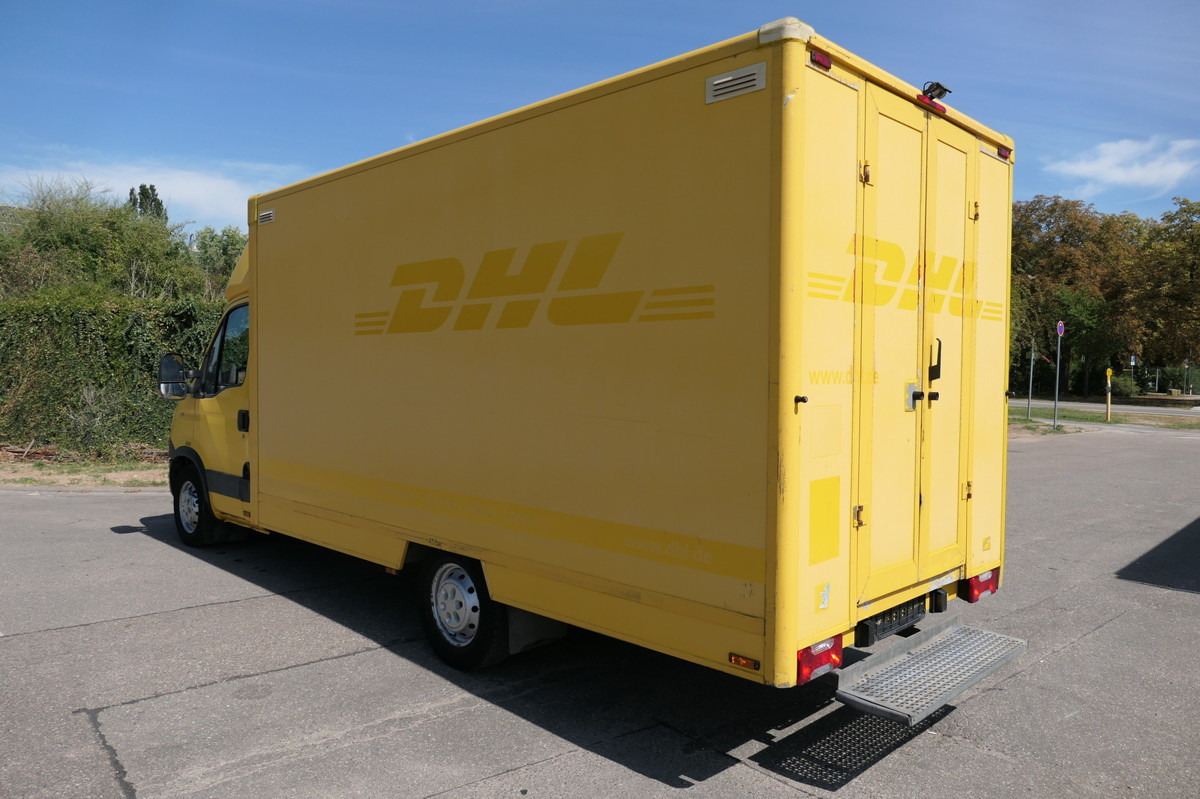 IVECO Daily 35 S11 C30C AUTOMATIK KAMERA Regale LUFT D - Dostavno vozilo z zabojnikom: slika 4 IVECO Daily 35 S11 C30C AUTOMATIK KAMERA Regale LUFT D - Dostavno vozilo z zabojnikom: slika 4