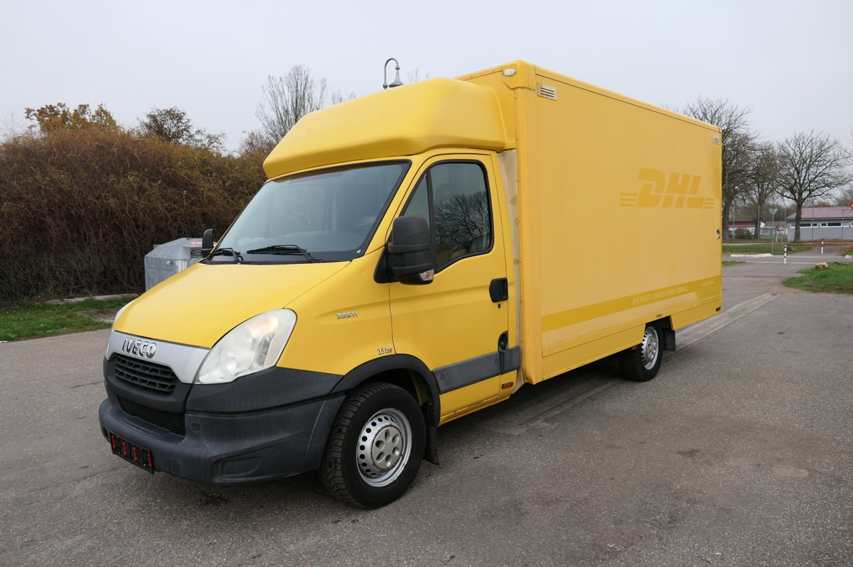 IVECO Daily 35 S11 C30C AUTOMATIK KAMERA Regale LUFT D - Dostavno vozilo z zabojnikom: slika 1 IVECO Daily 35 S11 C30C AUTOMATIK KAMERA Regale LUFT D - Dostavno vozilo z zabojnikom: slika 1