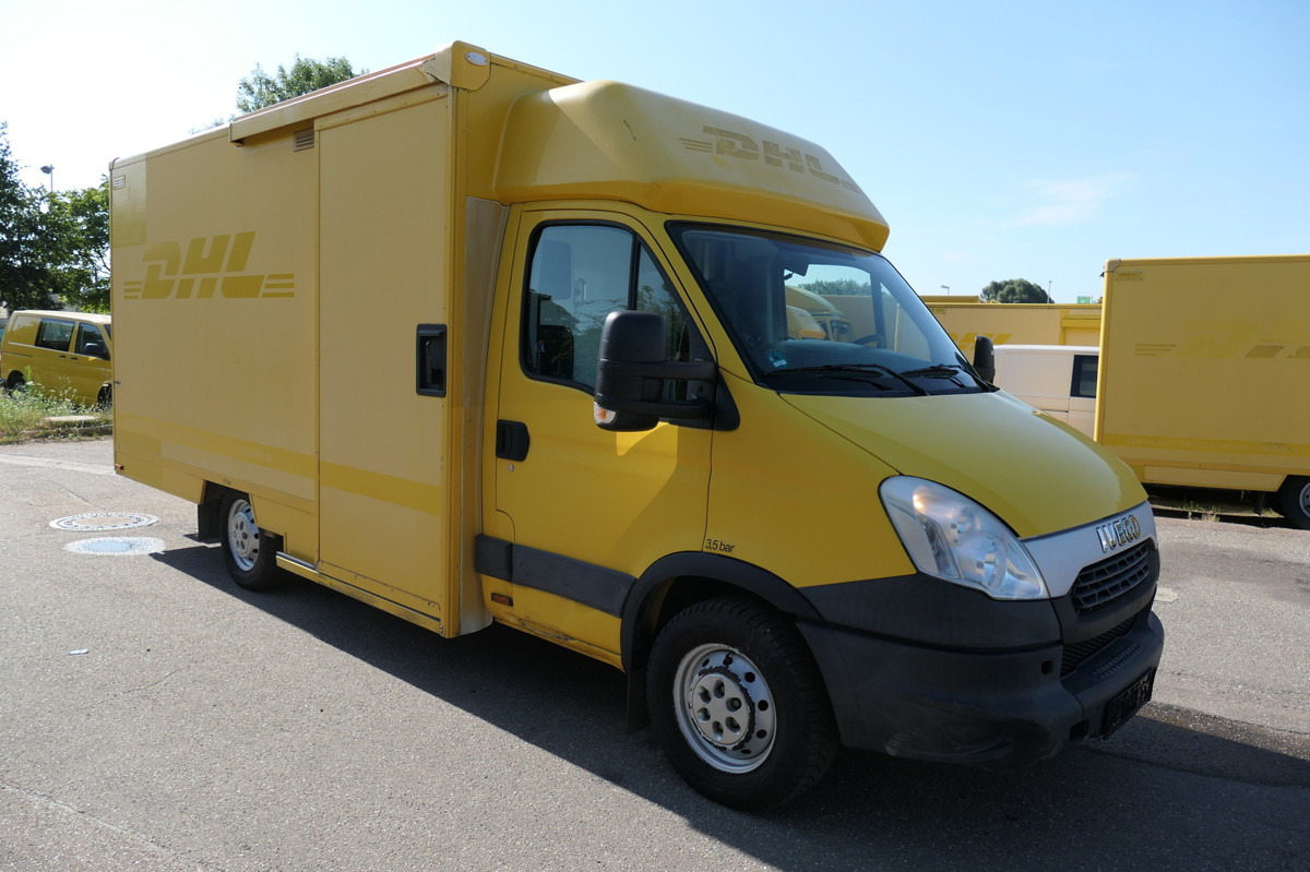 IVECO Daily 35 S11 C30C AUTOMATIK KAMERA Regale LUFT D - Dostavno vozilo z zabojnikom: slika 2 IVECO Daily 35 S11 C30C AUTOMATIK KAMERA Regale LUFT D - Dostavno vozilo z zabojnikom: slika 2