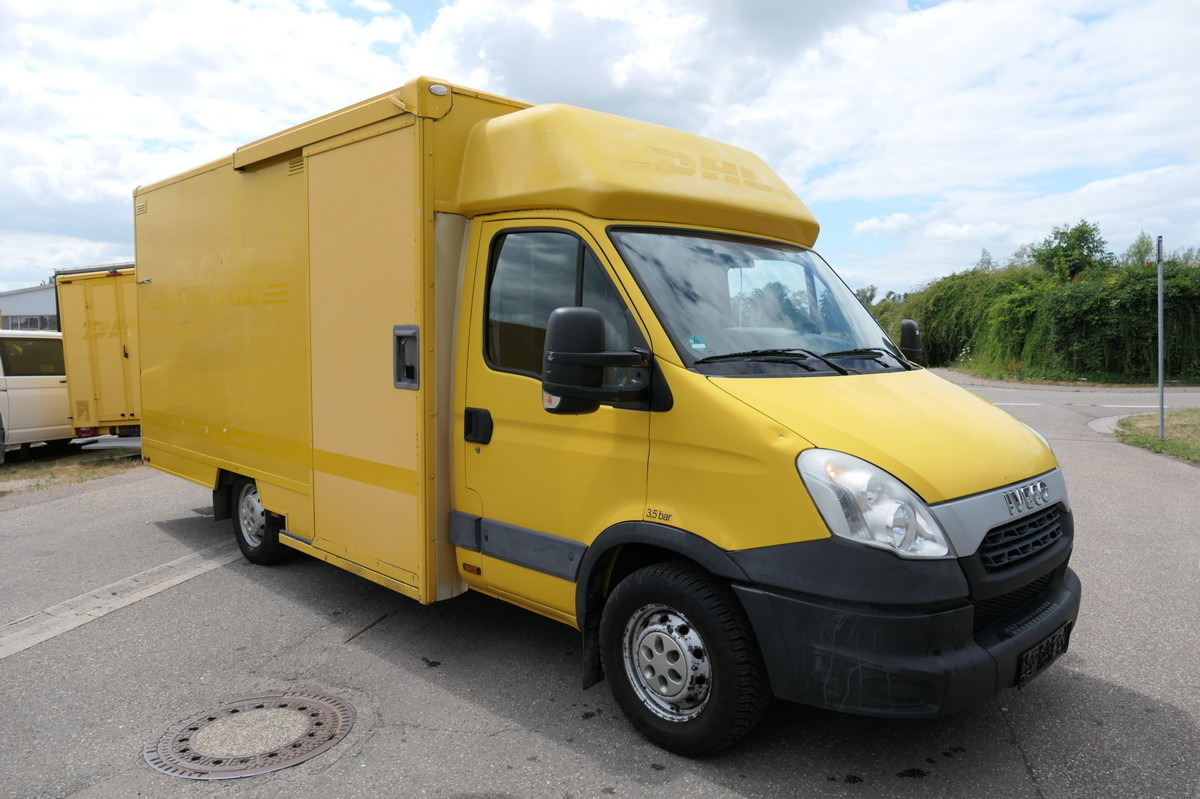 IVECO Daily 35 S11 C30C AUTOMATIK KAMERA Regale LUFT D - Dostavno vozilo z zabojnikom: slika 2 IVECO Daily 35 S11 C30C AUTOMATIK KAMERA Regale LUFT D - Dostavno vozilo z zabojnikom: slika 2