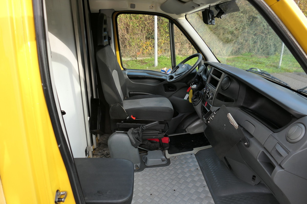 IVECO Daily 35 S11 C30C AUTOMATIK KAMERA Regale LUFT D - Dostavno vozilo z zabojnikom: slika 5 IVECO Daily 35 S11 C30C AUTOMATIK KAMERA Regale LUFT D - Dostavno vozilo z zabojnikom: slika 5