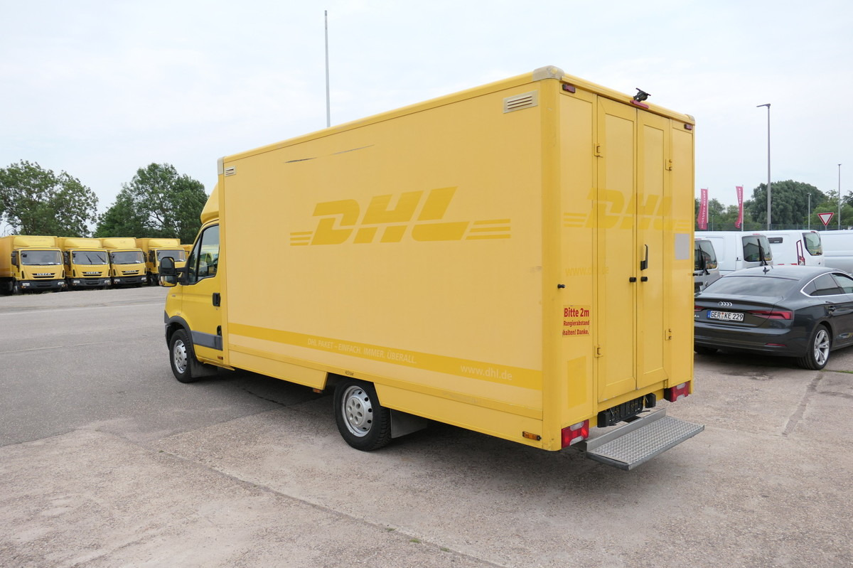 IVECO Daily 35 S11 C30C AUTOMATIK KAMERA Regale LUFT D - Dostavno vozilo z zabojnikom: slika 4 IVECO Daily 35 S11 C30C AUTOMATIK KAMERA Regale LUFT D - Dostavno vozilo z zabojnikom: slika 4