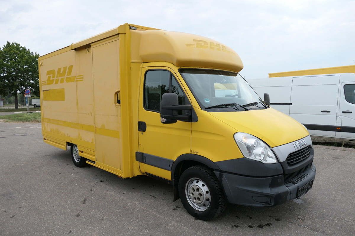 IVECO Daily 35 S11 C30C AUTOMATIK KAMERA Regale LUFT D - Dostavno vozilo z zabojnikom: slika 2 IVECO Daily 35 S11 C30C AUTOMATIK KAMERA Regale LUFT D - Dostavno vozilo z zabojnikom: slika 2