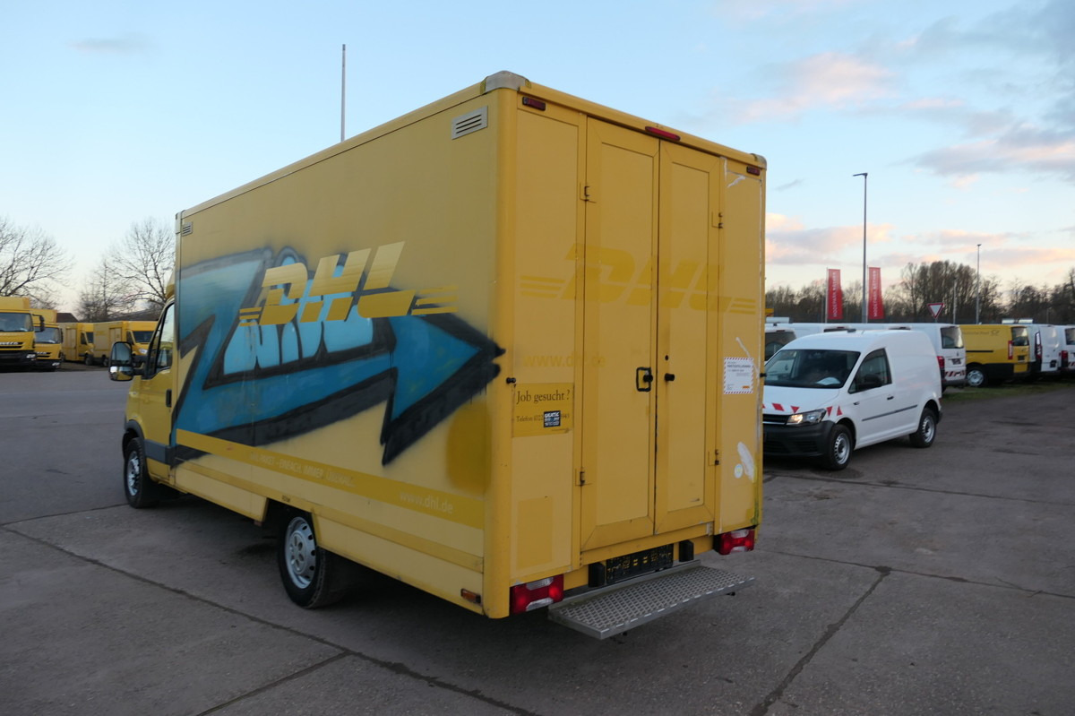 IVECO Daily 35 S11 C30C AUTOMATIK KAMERA Regale LUFT D - Dostavno vozilo z zabojnikom: slika 4 IVECO Daily 35 S11 C30C AUTOMATIK KAMERA Regale LUFT D - Dostavno vozilo z zabojnikom: slika 4