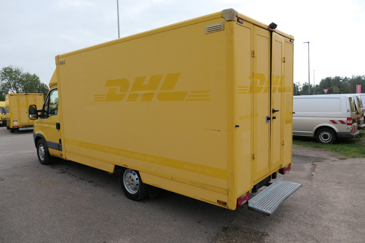 IVECO Daily 35 S11 C30C AUTOMATIK KAMERA Regale LUFT - Dostavno vozilo z zabojnikom: slika 4 IVECO Daily 35 S11 C30C AUTOMATIK KAMERA Regale LUFT - Dostavno vozilo z zabojnikom: slika 4