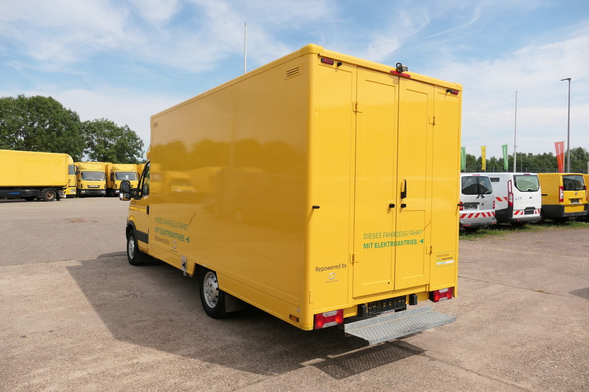 IVECO Daily 35 S11 C30C ELEKTRO COC Umbau 08/2021 Firm - Dostavno vozilo z zabojnikom, Električno dostavno vozilo: slika 3 IVECO Daily 35 S11 C30C ELEKTRO COC Umbau 08/2021 Firm - Dostavno vozilo z zabojnikom, Električno dostavno vozilo: slika 3