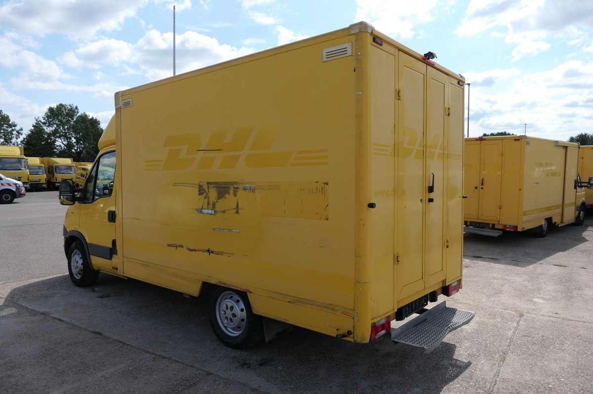 IVECO Daily 35 S11 C30C KURZ AUTOMATIK KAMERA Regale L - Dostavno vozilo z zabojnikom: slika 4 IVECO Daily 35 S11 C30C KURZ AUTOMATIK KAMERA Regale L - Dostavno vozilo z zabojnikom: slika 4