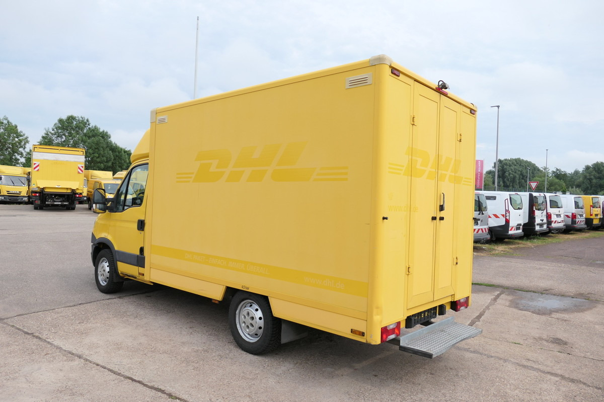 IVECO Daily 35 S11 C30C Kurz AUTOMATIK KAMERA Regale L - Dostavno vozilo z zabojnikom: slika 3 IVECO Daily 35 S11 C30C Kurz AUTOMATIK KAMERA Regale L - Dostavno vozilo z zabojnikom: slika 3