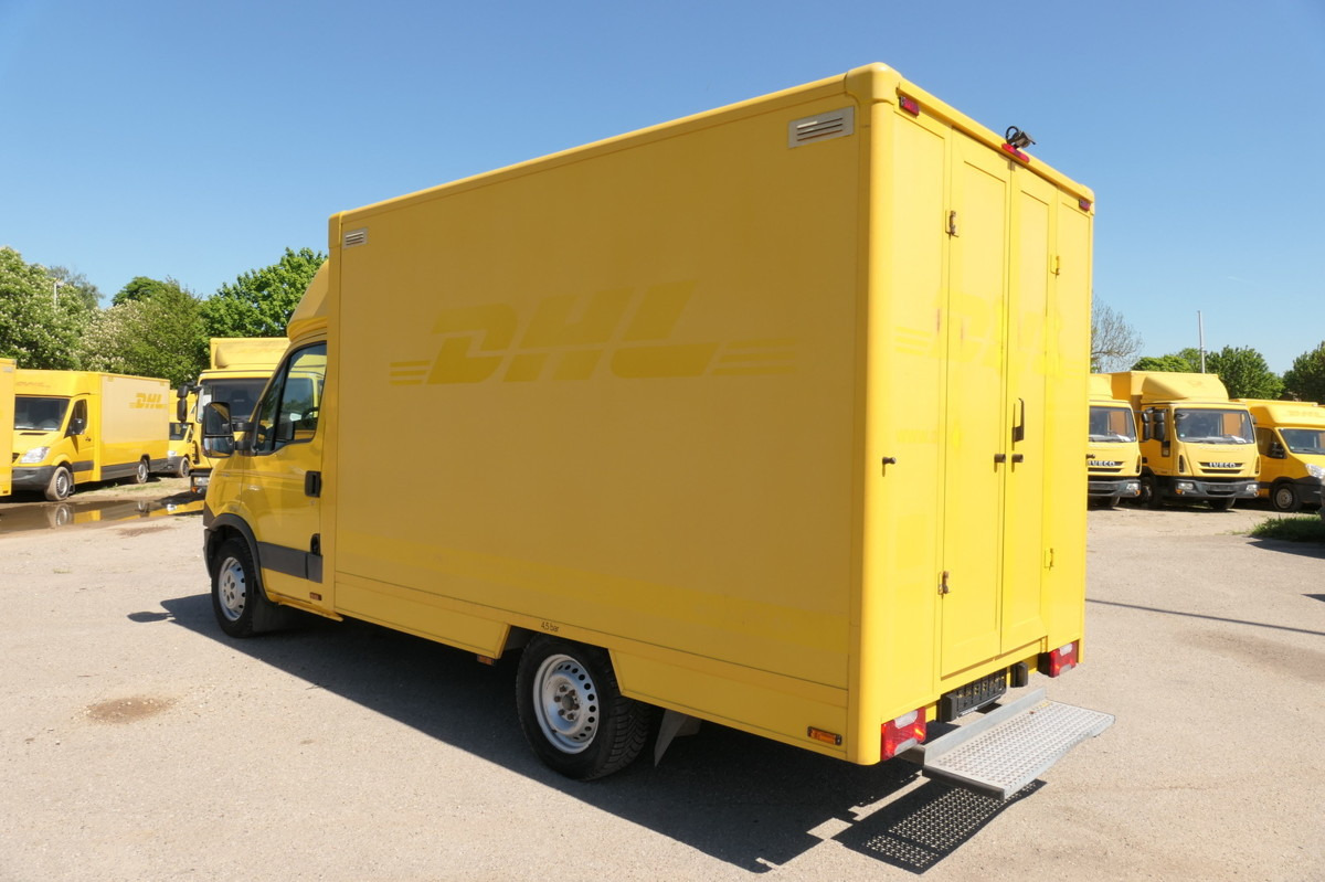 IVECO Daily 35 S11 KURZ C30C AUTOMATIK KAMERA Regale L - Dostavno vozilo z zabojnikom: slika 4 IVECO Daily 35 S11 KURZ C30C AUTOMATIK KAMERA Regale L - Dostavno vozilo z zabojnikom: slika 4