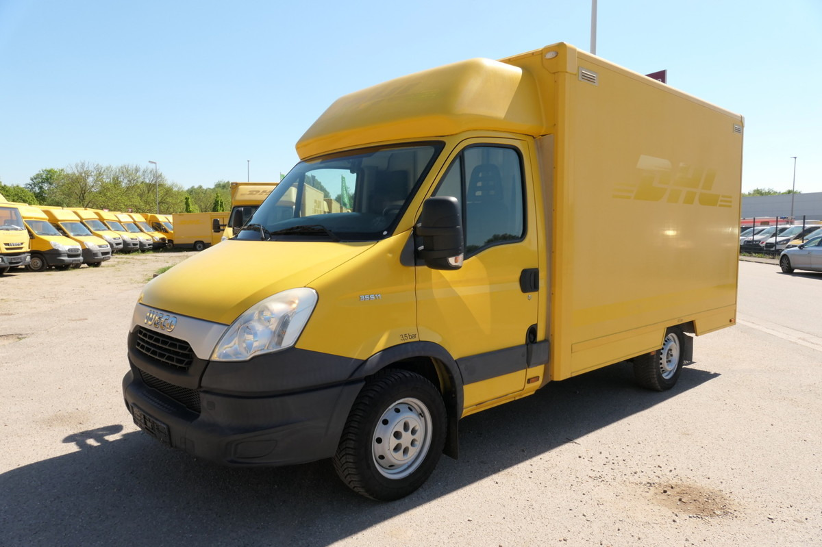 IVECO Daily 35 S11 KURZ C30C AUTOMATIK KAMERA Regale L - Dostavno vozilo z zabojnikom: slika 1 IVECO Daily 35 S11 KURZ C30C AUTOMATIK KAMERA Regale L - Dostavno vozilo z zabojnikom: slika 1