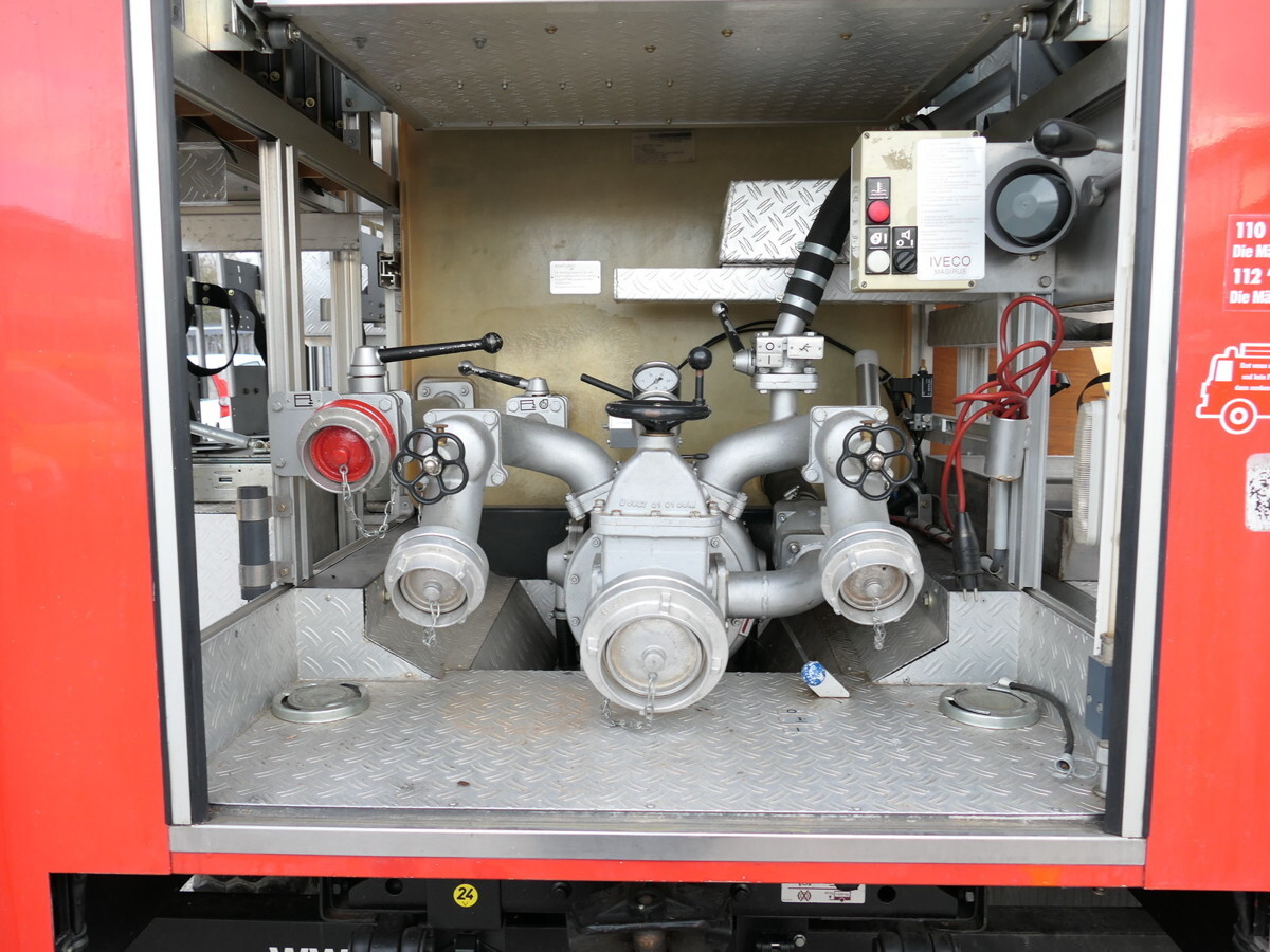 IVECO FF 95 E 18W LF 8/6 DoKa 4X4 SFZ FEUERWEHR Löschf - Gasilsko vozilo: slika 3 IVECO FF 95 E 18W LF 8/6 DoKa 4X4 SFZ FEUERWEHR Löschf - Gasilsko vozilo: slika 3