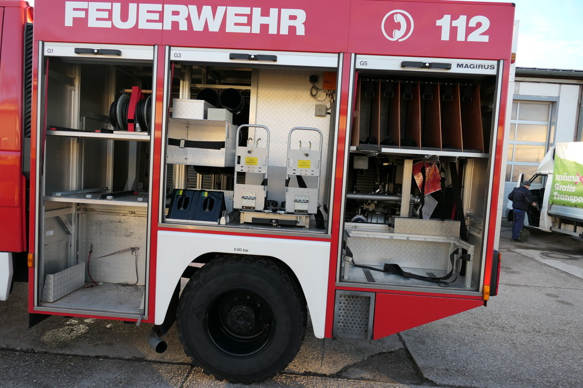 IVECO FF 95 E LF 8 DoKa AHK 4X4 SFZ FEUERWEHR Einzelbe - Gasilsko vozilo: slika 5 IVECO FF 95 E LF 8 DoKa AHK 4X4 SFZ FEUERWEHR Einzelbe - Gasilsko vozilo: slika 5