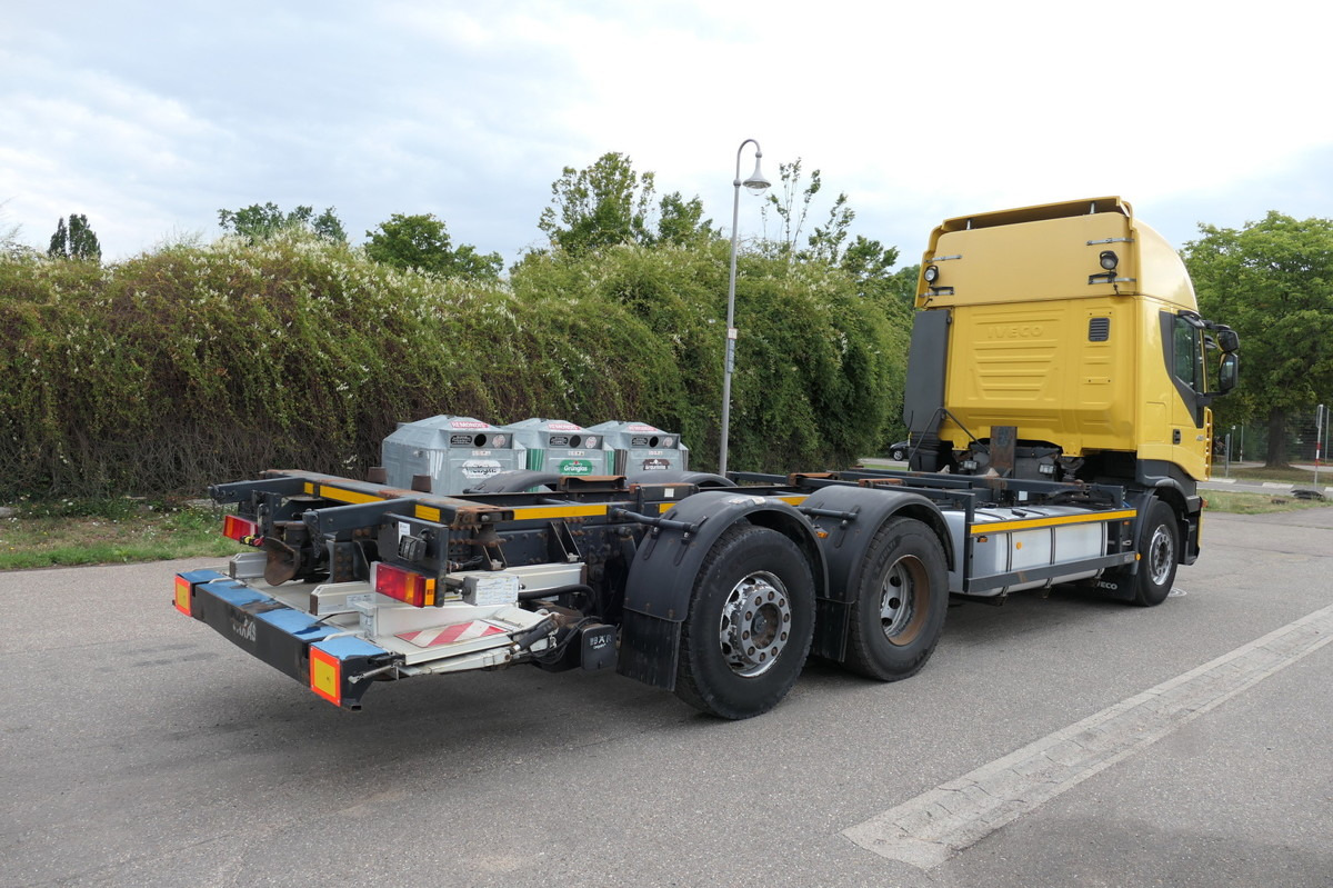 IVECO STRALIS AS 260 S42 Y/FS-CM ECO LBW AHK KLIMA INT - Kontejnerski tovornjak/ Tovornjak z zamenljivim tovoriščem: slika 4 IVECO STRALIS AS 260 S42 Y/FS-CM ECO LBW AHK KLIMA INT - Kontejnerski tovornjak/ Tovornjak z zamenljivim tovoriščem: slika 4