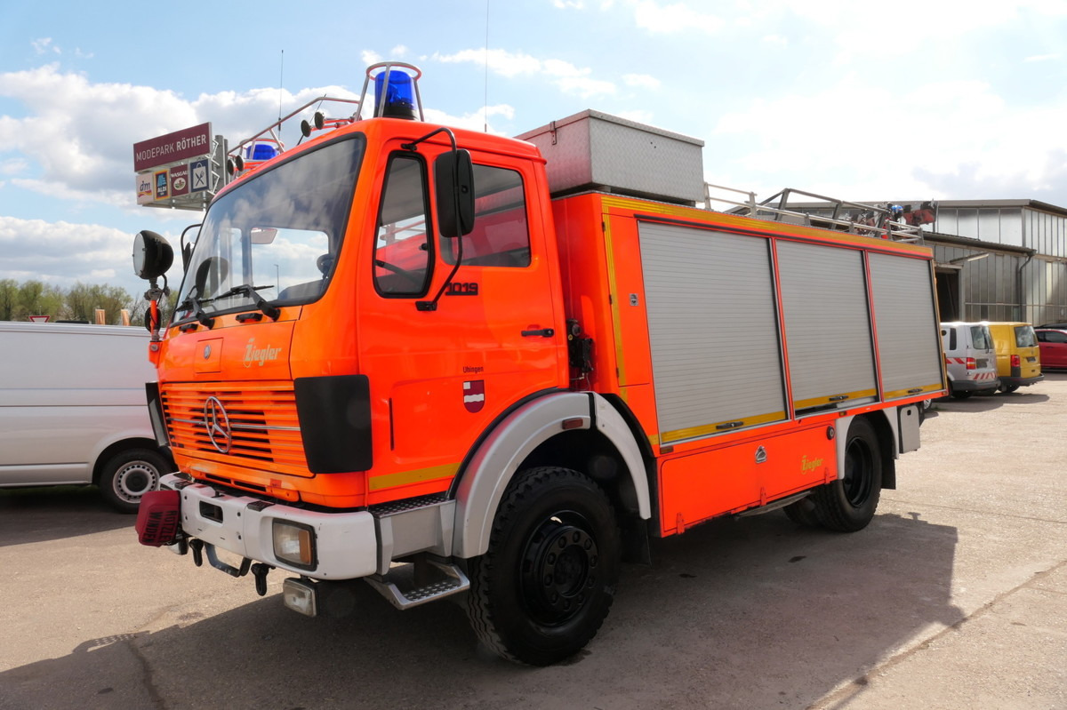 MERCEDES-BENZ 1019 AF Rüstwagen 4x4 TOP ZUSTAND - Gasilsko vozilo: slika 1 MERCEDES-BENZ 1019 AF Rüstwagen 4x4 TOP ZUSTAND - Gasilsko vozilo: slika 1