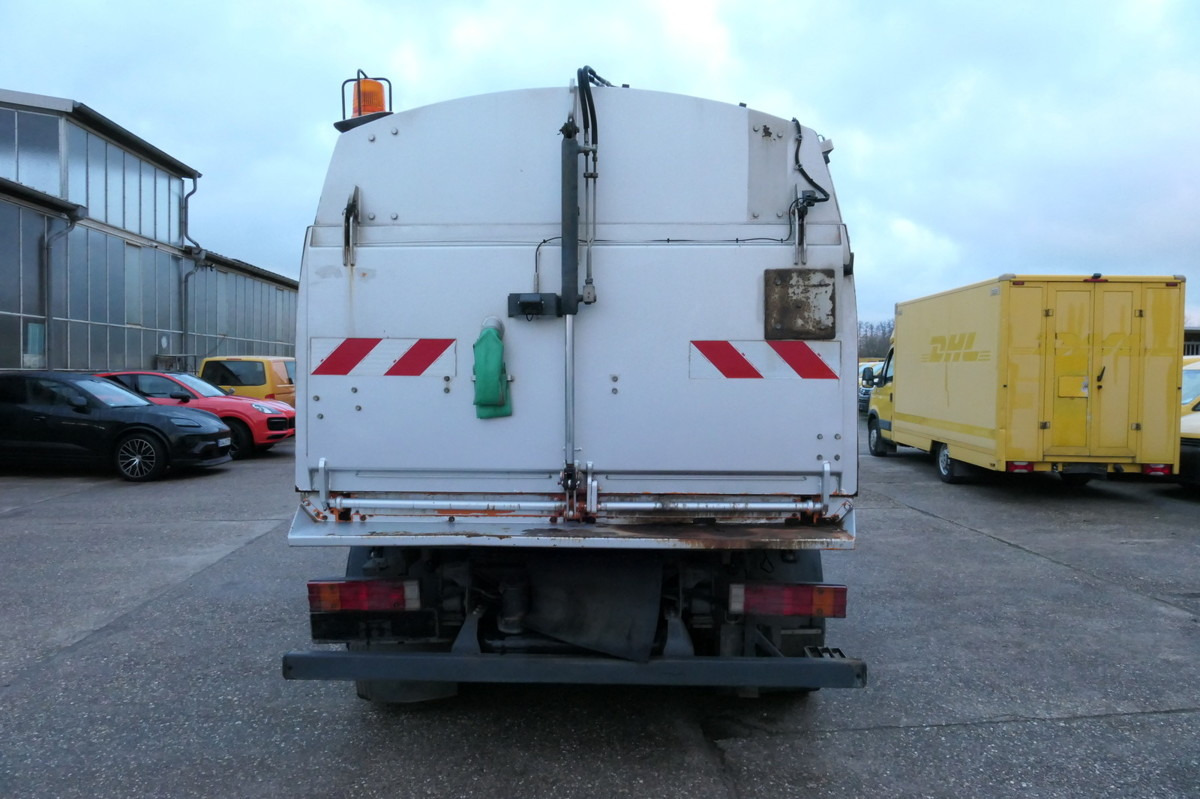 MERCEDES-BENZ Atego 1018 Rechtslenker Schmidt SK 500 R Rückfah - Vozilo za pometanje: slika 5 MERCEDES-BENZ Atego 1018 Rechtslenker Schmidt SK 500 R Rückfah - Vozilo za pometanje: slika 5