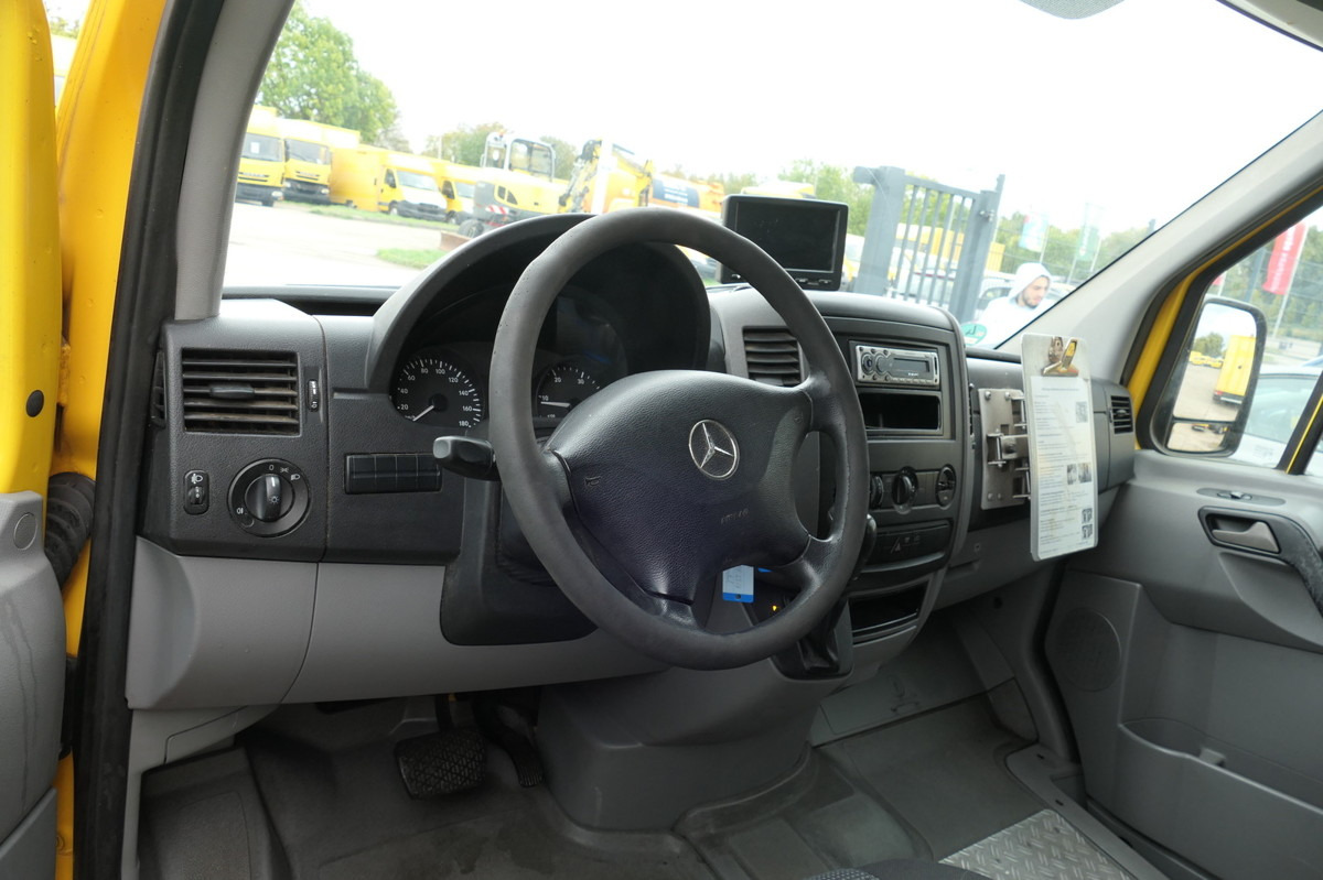Dostavno vozilo z zabojnikom MERCEDES-BENZ SPRINTER 310 CDI MAXI EURO-5 KOFFER DURCHGANG RE: slika 11