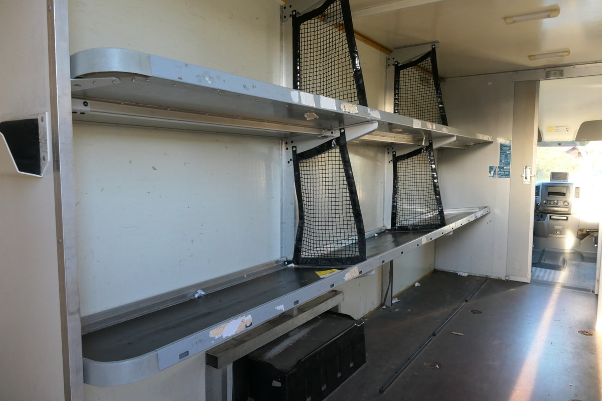 MERCEDES-BENZ SPRINTER 310 CDI MAXI EURO-5 KOFFER REGALE KAMER - Dostavno vozilo z zabojnikom: slika 5 MERCEDES-BENZ SPRINTER 310 CDI MAXI EURO-5 KOFFER REGALE KAMER - Dostavno vozilo z zabojnikom: slika 5