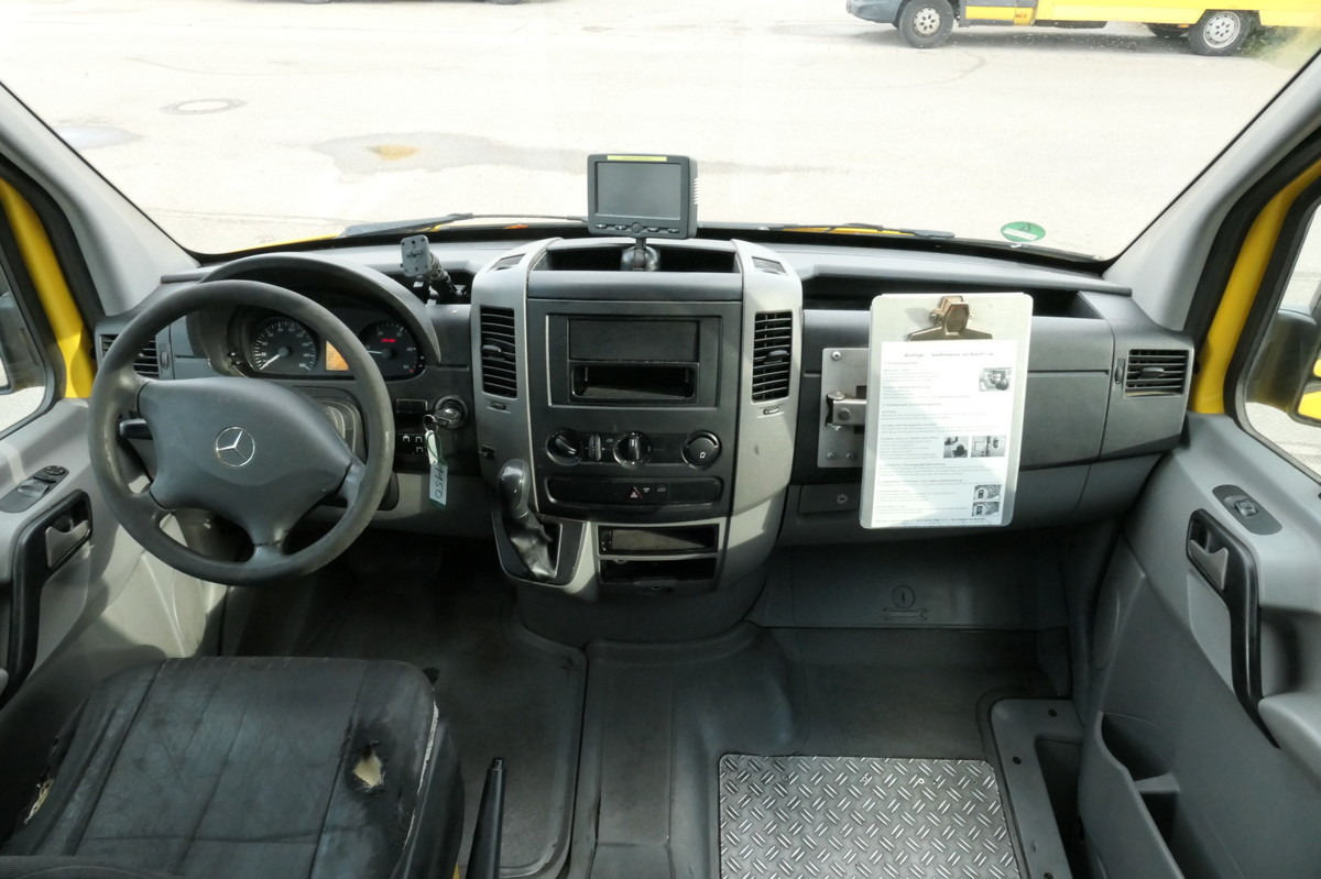 Dostavno vozilo z zabojnikom MERCEDES-BENZ SPRINTER 310 CDI MAXI EURO-5 KOFFER REGALE KAMER: slika 7 Dostavno vozilo z zabojnikom MERCEDES-BENZ SPRINTER 310 CDI MAXI EURO-5 KOFFER REGALE KAMER: slika 7