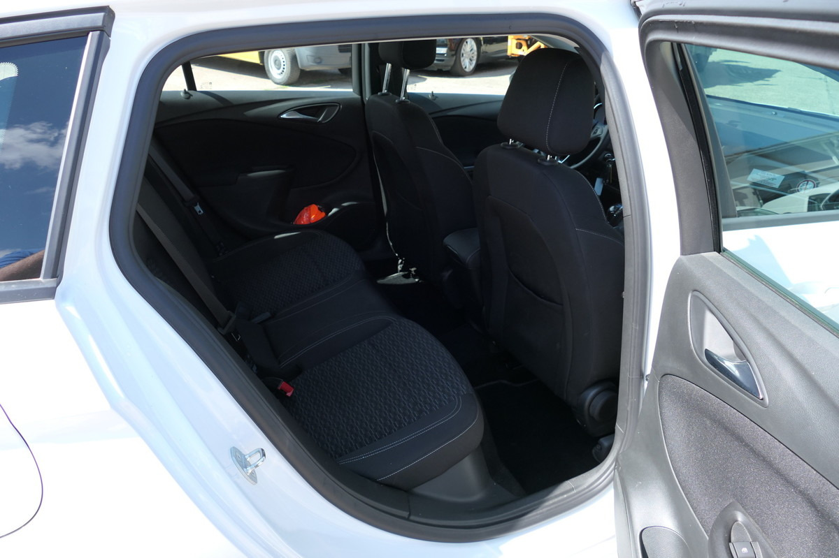 Avtomobil OPEL Astra K 1.4 Turbo CNG Edition Klima COC: slika 8