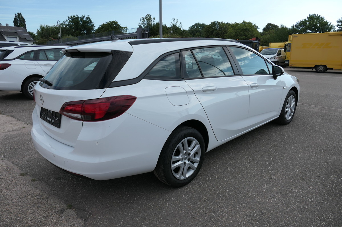 OPEL Astra K 1.6 CDTI Edition S/S KLIMA - Avtomobil: slika 3 OPEL Astra K 1.6 CDTI Edition S/S KLIMA - Avtomobil: slika 3