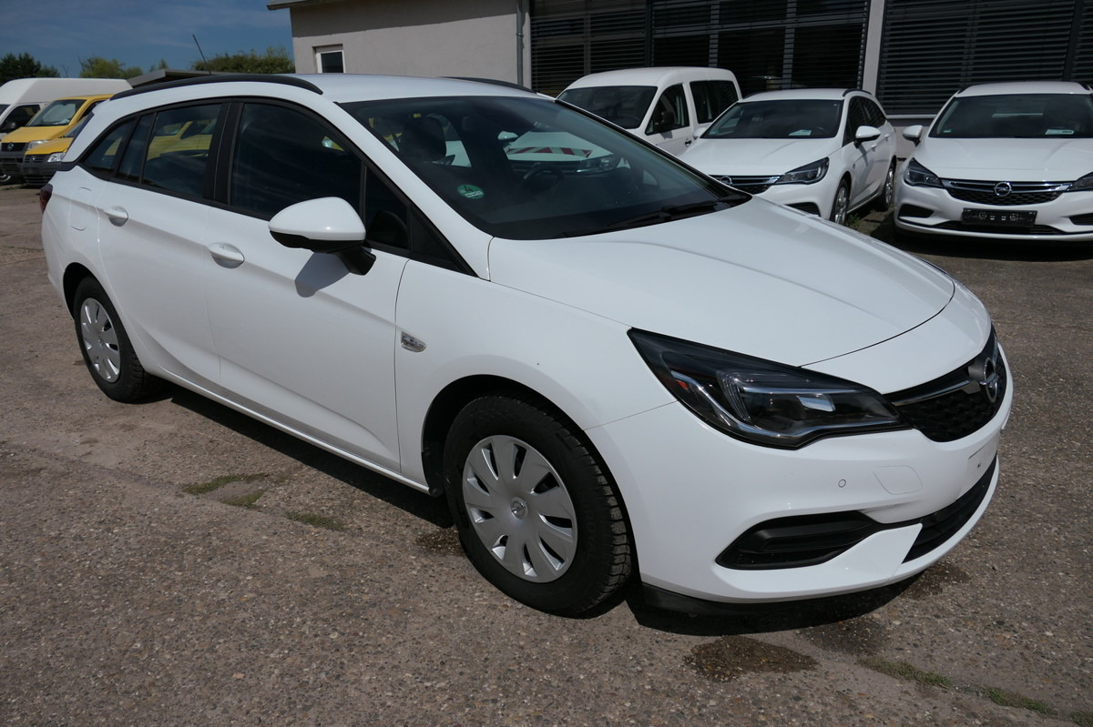 OPEL Astra Sports Tourer 1.5 CDTI KLIMA - Karavan: slika 1 OPEL Astra Sports Tourer 1.5 CDTI KLIMA - Karavan: slika 1