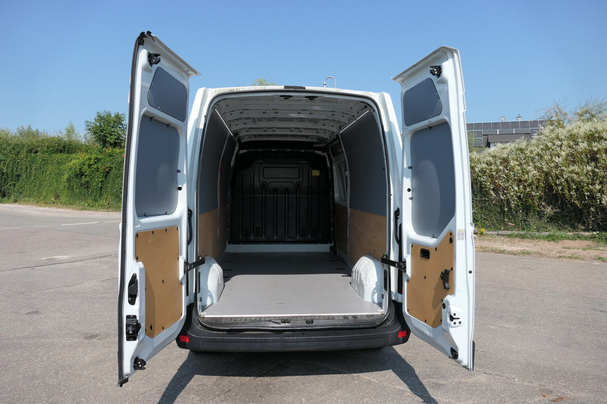 RENAULT Master 130 dCi L3H2 Euro6 KLIMA COC - Furgon: slika 5 RENAULT Master 130 dCi L3H2 Euro6 KLIMA COC - Furgon: slika 5