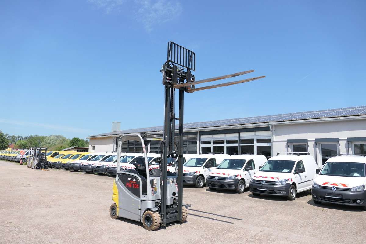 STILL RX 20-18P/H 4-RAD - Oprtni viličar: slika 1 STILL RX 20-18P/H 4-RAD - Oprtni viličar: slika 1