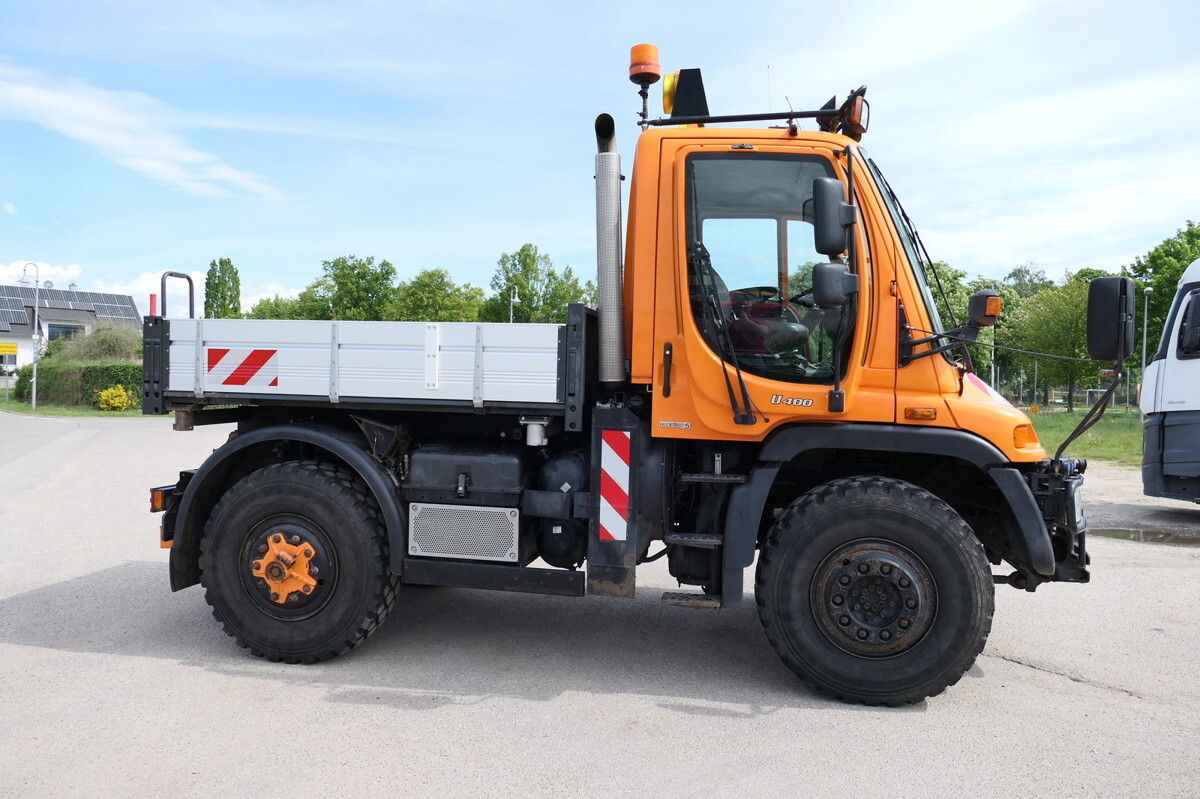 UNIMOG U400 405/12 AHK KLIMA ZAPFWELLE vorn SFZ KOMMUN - Tovornjak s kesonom, Komunalno/ Posebno vozilo: slika 4 UNIMOG U400 405/12 AHK KLIMA ZAPFWELLE vorn SFZ KOMMUN - Tovornjak s kesonom, Komunalno/ Posebno vozilo: slika 4