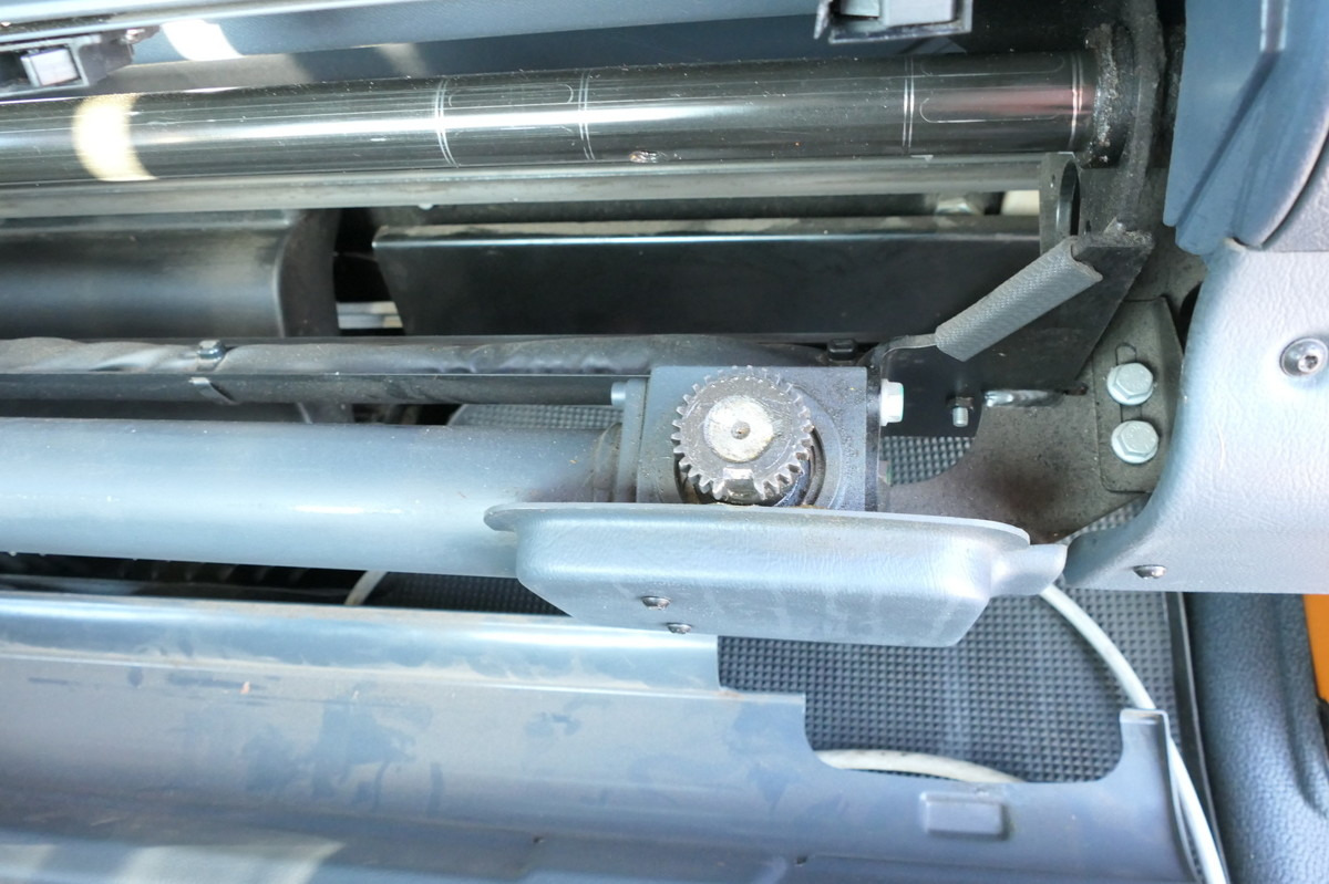 Tovornjak prekucnik UNIMOG U400 Euro5 Typ 405 VarioPilot 6 Zylinder SFZ KOM: slika 12 Tovornjak prekucnik UNIMOG U400 Euro5 Typ 405 VarioPilot 6 Zylinder SFZ KOM: slika 12