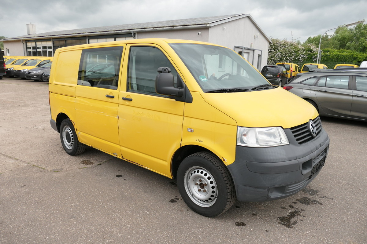 VW T5 Transporter 1.9 TDI 2-Sitzer PARKTRONIK 2xSCH - Mali kombi: slika 2 VW T5 Transporter 1.9 TDI 2-Sitzer PARKTRONIK 2xSCH - Mali kombi: slika 2