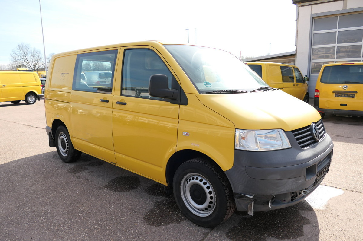 VW T5 Transporter 1.9 TDI PARKTRONIK 2xSCHIEBETÜR - Mali kombi: slika 2 VW T5 Transporter 1.9 TDI PARKTRONIK 2xSCHIEBETÜR - Mali kombi: slika 2