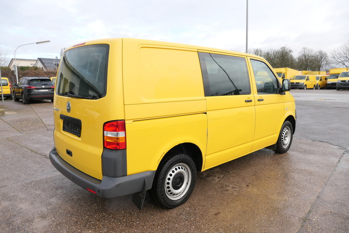 VW T5 Transporter 1.9 TDI PARKTRONIK 2xSCHIEBETÜR - Mali kombi: slika 4 VW T5 Transporter 1.9 TDI PARKTRONIK 2xSCHIEBETÜR - Mali kombi: slika 4