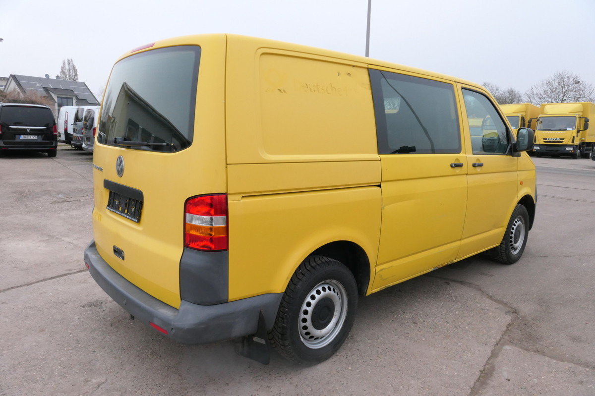VW T5 Transporter 1.9 TDI PARKTRONIK 2xSCHIEBETÜR - Mali kombi: slika 4 VW T5 Transporter 1.9 TDI PARKTRONIK 2xSCHIEBETÜR - Mali kombi: slika 4