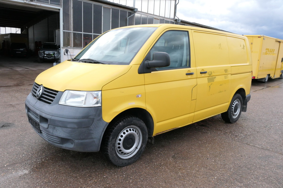 VW T5 Transporter 1.9 TDI PARKTRONIK 2xSCHIEBETÜR - Mali kombi: slika 3 VW T5 Transporter 1.9 TDI PARKTRONIK 2xSCHIEBETÜR - Mali kombi: slika 3