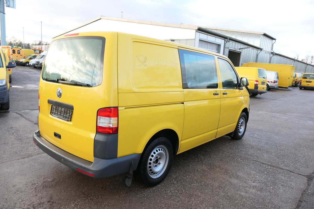 VW T5 Transporter 2.0 TDI 2-SITZER EURO-5 2xSCHIEBE - Mali kombi: slika 4 VW T5 Transporter 2.0 TDI 2-SITZER EURO-5 2xSCHIEBE - Mali kombi: slika 4