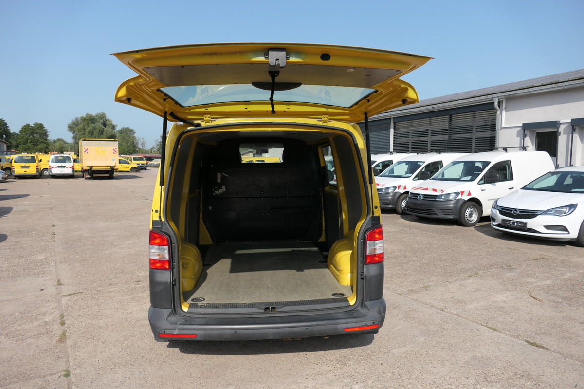 VW T5 Transporter 2.0 TDI 2-Sitzer CoC 2xSCHIEBETÜR - Mali kombi: slika 5 VW T5 Transporter 2.0 TDI 2-Sitzer CoC 2xSCHIEBETÜR - Mali kombi: slika 5