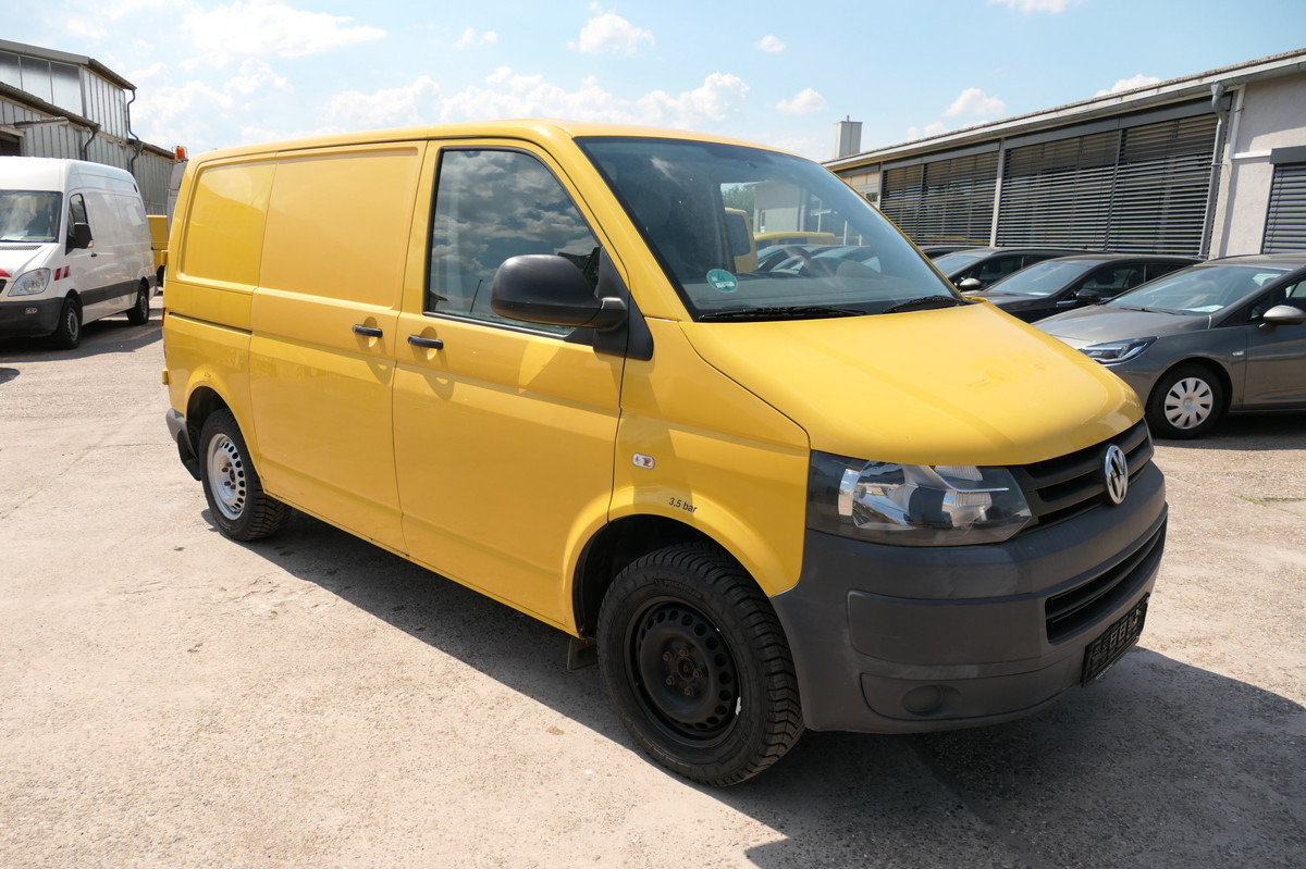 VW T5 Transporter 2.0 TDI 2-Sitzer Flügeltür EURO5 - Mali kombi: slika 2 VW T5 Transporter 2.0 TDI 2-Sitzer Flügeltür EURO5 - Mali kombi: slika 2