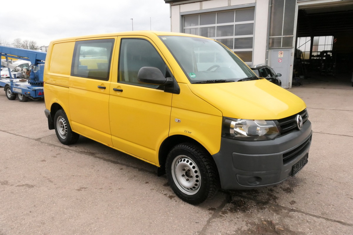 VW T5 Transporter 2.0 TDI 2-Sitzer PARKTRONIK EUR5 - Mali kombi: slika 2 VW T5 Transporter 2.0 TDI 2-Sitzer PARKTRONIK EUR5 - Mali kombi: slika 2