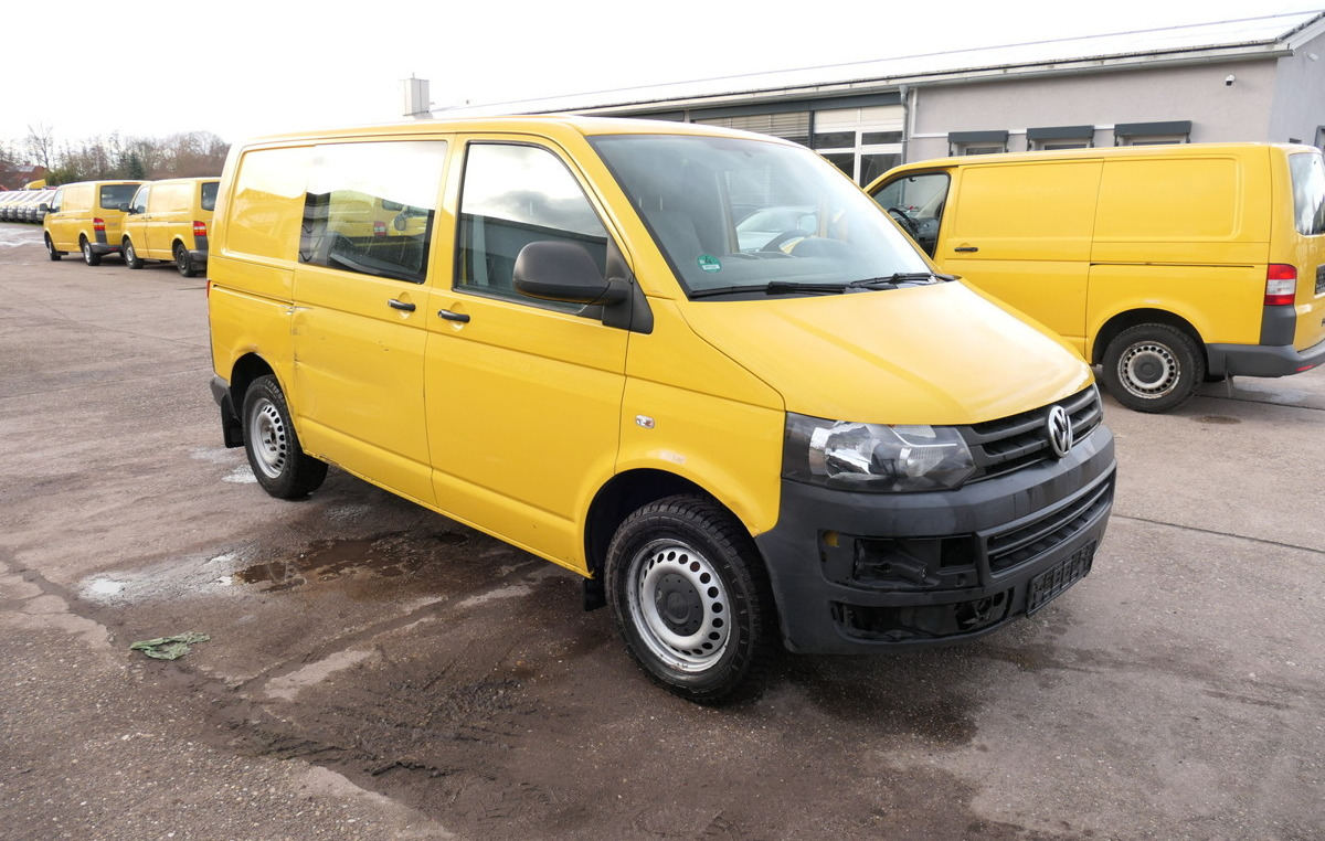 VW T5 Transporter 2.0 TDI 2-Sitzer PARKTRONIK EURO5 - Mali kombi: slika 3 VW T5 Transporter 2.0 TDI 2-Sitzer PARKTRONIK EURO5 - Mali kombi: slika 3